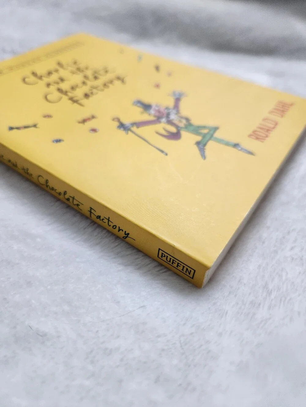 Charlie and the Chocolate Factory Roald Dahl Puffin Modern Classics Paperback